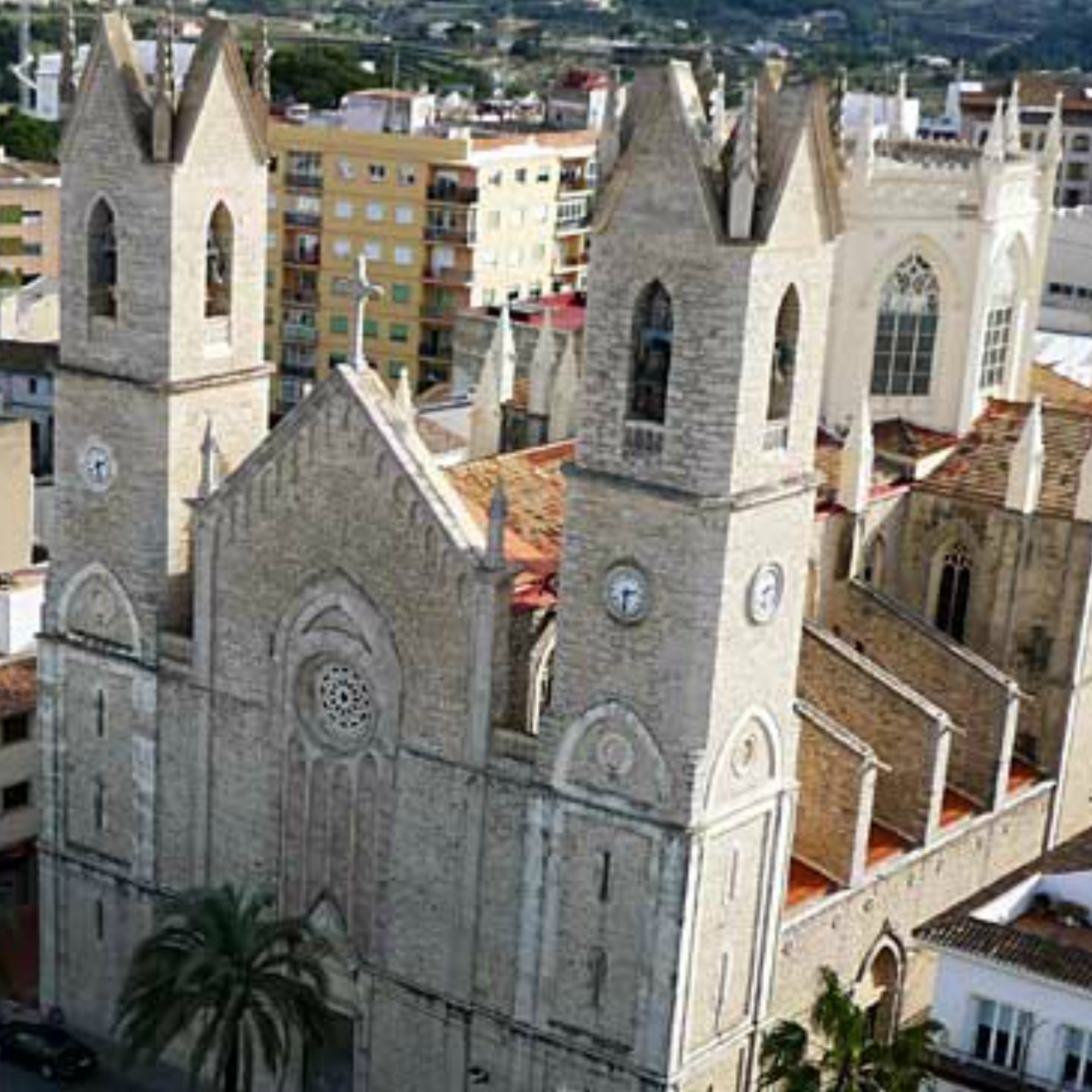 Templo Parroquial de la Puríssima Xiqueta y San Pedro Apostol (Católico)